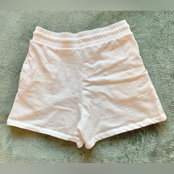 White Drawstring High-Waist  Shorts from Zara - Picture 2 of 3
